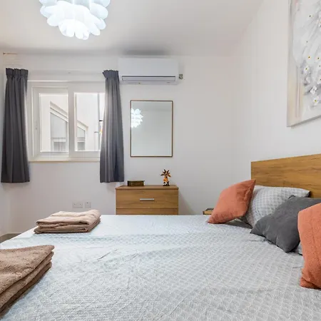 Spacious Brand New Apartment 3 Bdr 2Bth Bugibba St. Paul's Bay Exterior photo