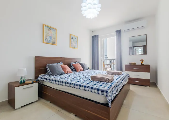 Spacious Brand New Apartment 3 Bdr 2Bth Bugibba