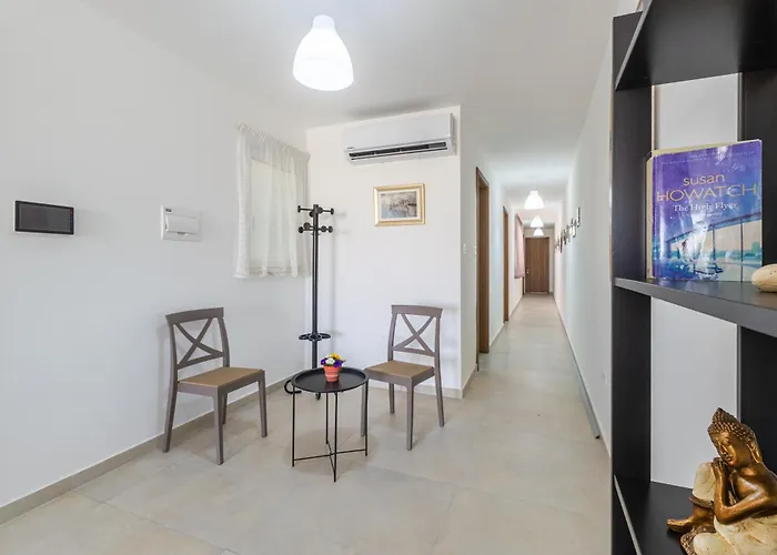Spacious Brand New Apartment 3 Bdr 2Bth Bugibba